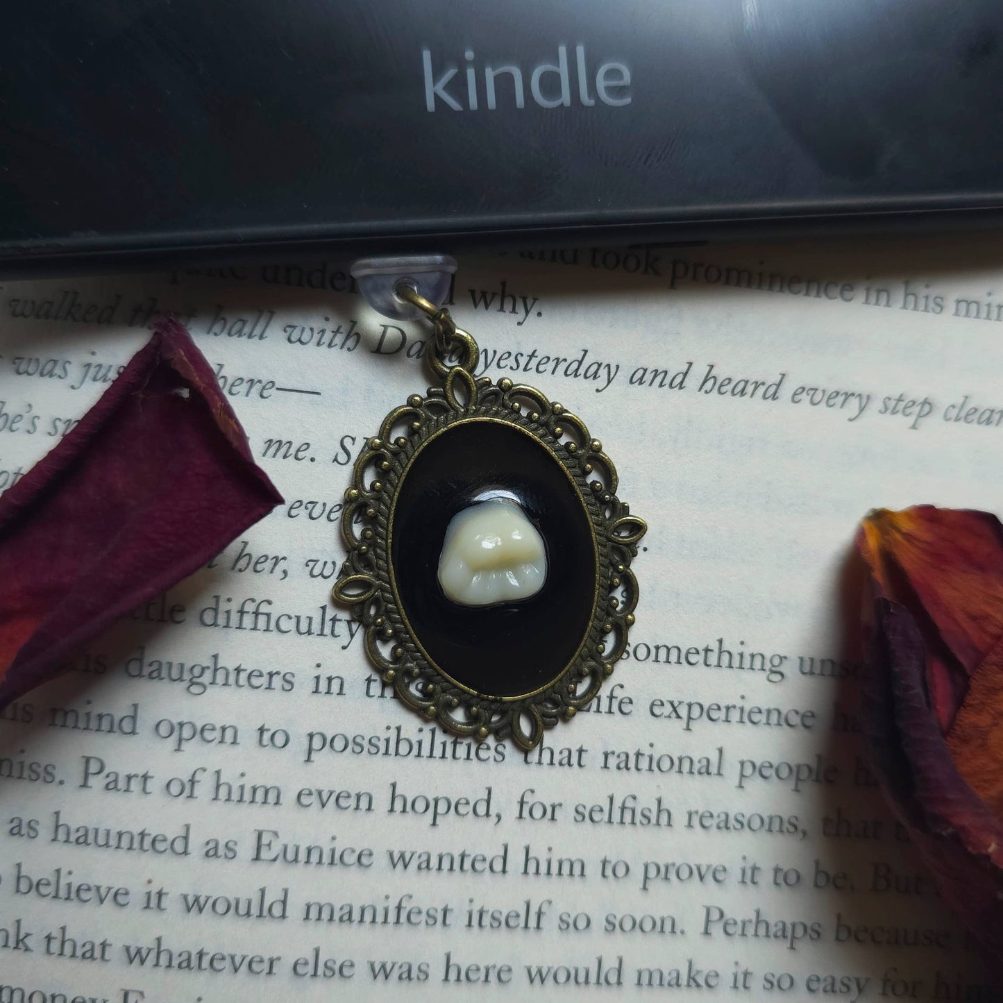 Gothic Tooth Dust Plug Charm USB Type C for Phone Kindle
